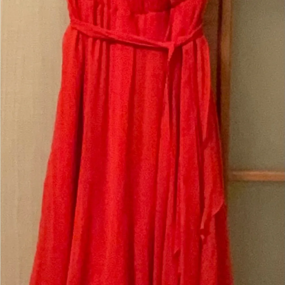 Haute Hippie Red STUNNING VNECK Dress - Picture 2 of 10